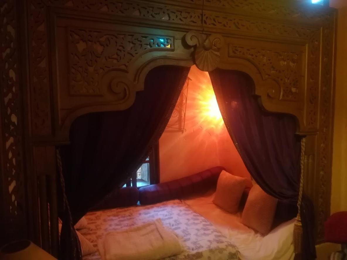 Riad Dar El Caid - Palais XIII Siecle Таузар Экстерьер фото